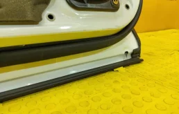 Дверь задняя левая для Mercedes-Benz S class 2000 года на фотографиях