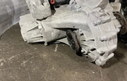 АКПП для Volkswagen Golf 2014 года на фотографиях