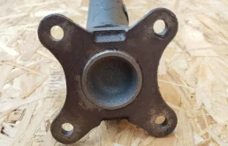 Карданный вал передний для Mitsubishi Pajero 2012 года на фотографиях