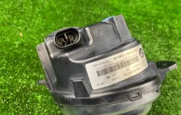 Противотуманка (ПТФ) передняя левая для BMW 5er 2015 года на фотографиях