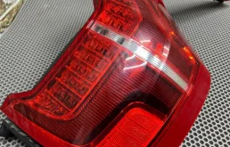 Фонарь правый для Volvo XC90 2017 года на фотографиях