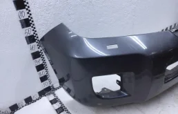 Усилитель переднего бампера для Toyota Land Cruiser 2013 года на фотографиях