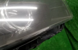 Фара правая для BMW 5er 2010 года на фотографиях