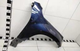 Крылья для Suzuki Grand Vitara 2015 года на фотографиях