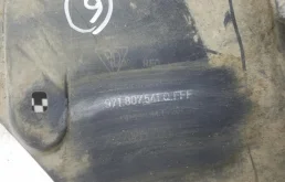 Бампер для Porsche Panamera 2016 года на фотографиях