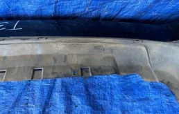 Бампер для Nissan X-Trail 2005 года на фотографиях