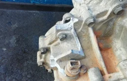 АКПП для Hyundai Tucson 2005 года на фотографиях