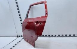 Дверь задняя левая для Suzuki SX4 2015 года на фотографиях