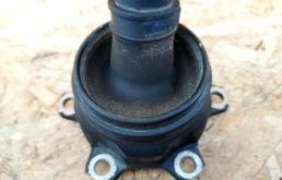 Карданный вал задний для Mitsubishi Pajero 2010 года на фотографиях