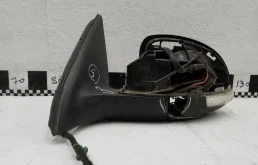 Зеркала для Volkswagen Tiguan 2007 года на фотографиях