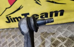 Рычаг передний правый нижний для Audi A4 2015 года на фотографиях