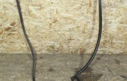 Уплотнитель двери задний правый для Kia Sportage 3 рестайлинг