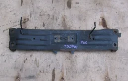 Балка передняя поперечная для Suzuki Grand Vitara 2006 года на фотографиях