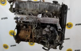 Двигатель без навесного для Mazda MPV 1998 года на фотографиях