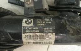 Амортизатор кабины пружинный задний правый для BMW X5 на фотографиях