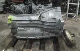 АКПП для Volkswagen Touareg 2008 года на фотографиях