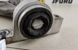 Качающийся рычаг правый для Volvo XC90 на фотографиях