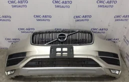 Решетка переднего бампера для Volvo XC90 2017 года на фотографиях