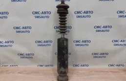 Амортизатор задний правый для Volvo XC90 2010 года на фотографиях