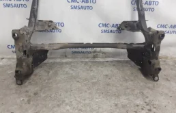 Подрамник двигателя для Audi A6 2018 года на фотографиях