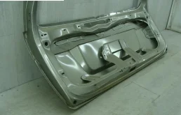 Крышка багажника для Skoda Octavia 2003 года на фотографиях