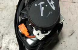 Ремень безопасности передний левый для Citroen C4 2005 года на фотографиях