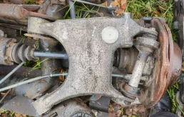 Качающийся рычаг левый для BMW X5 на фотографиях