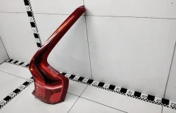 Фонарь внешний правый для Volvo XC90 2019 года на фотографиях