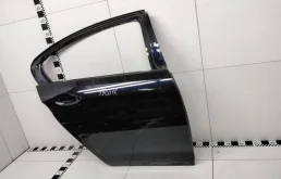 Дверь задняя правая для BMW 5er 2023 года на фотографиях