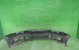 Бампер для Volkswagen Polo 2009 года на фотографиях