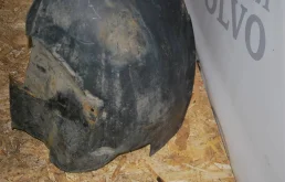 Подкрылок передний левый для Volvo S80 1998 года на фотографиях