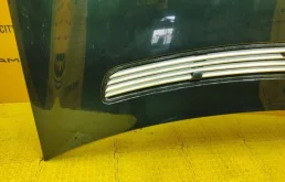 Капот для Mercedes-Benz C class 2002 года на фотографиях