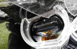 Фара ксенон левая для BMW 5er 2014 года на фотографиях