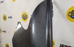 Крыло левое для Volvo S40 2011 года на фотографиях