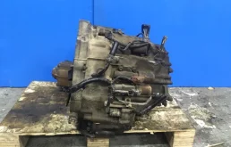 АКПП для Honda CR-V 2001 года на фотографиях