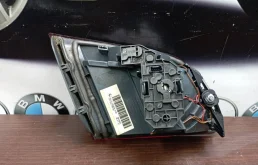 Фонарь внутренний левый для BMW 5er 2014 года на фотографиях