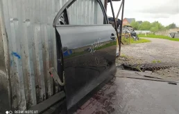 Дверь передняя левая для Volkswagen Jetta 2016 года на фотографиях