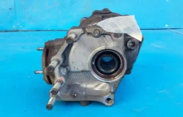 Раздатка для Toyota RAV4 2013 года на фотографиях