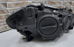 Фара левая для Mercedes-Benz S class 2005 года на фотографиях