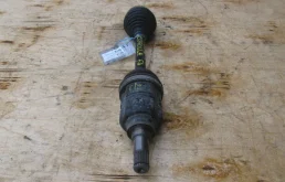 Привод передний левый для Toyota Corolla 2000 года на фотографиях