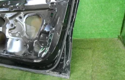 Дверь передняя правая для Audi A6 2019 года на фотографиях