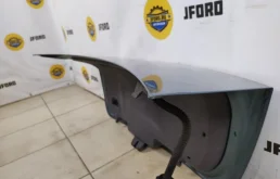 Крышка багажника для Volvo S40 2012 года на фотографиях