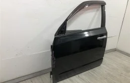 Дверь передняя левая для Subaru Forester 2008 года на фотографиях