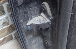 Дверь задняя правая для Mercedes-Benz M class 2009 года на фотографиях