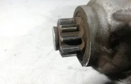 Стартер для Volkswagen Polo 2008 года на фотографиях