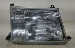 Фары для Toyota Land Cruiser 2006 года на фотографиях