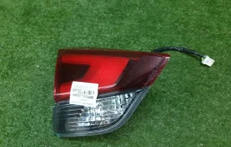 Фонарь левый для Nissan X-Trail 2017 года на фотографиях