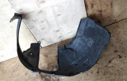 Подкрылок передний левый для Nissan X-Trail 2011 года на фотографиях