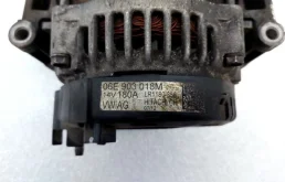 Генератор для Audi A6 2012 года на фотографиях