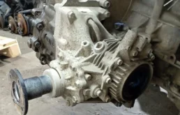 Раздатка для Nissan X-Trail 2002 года на фотографиях